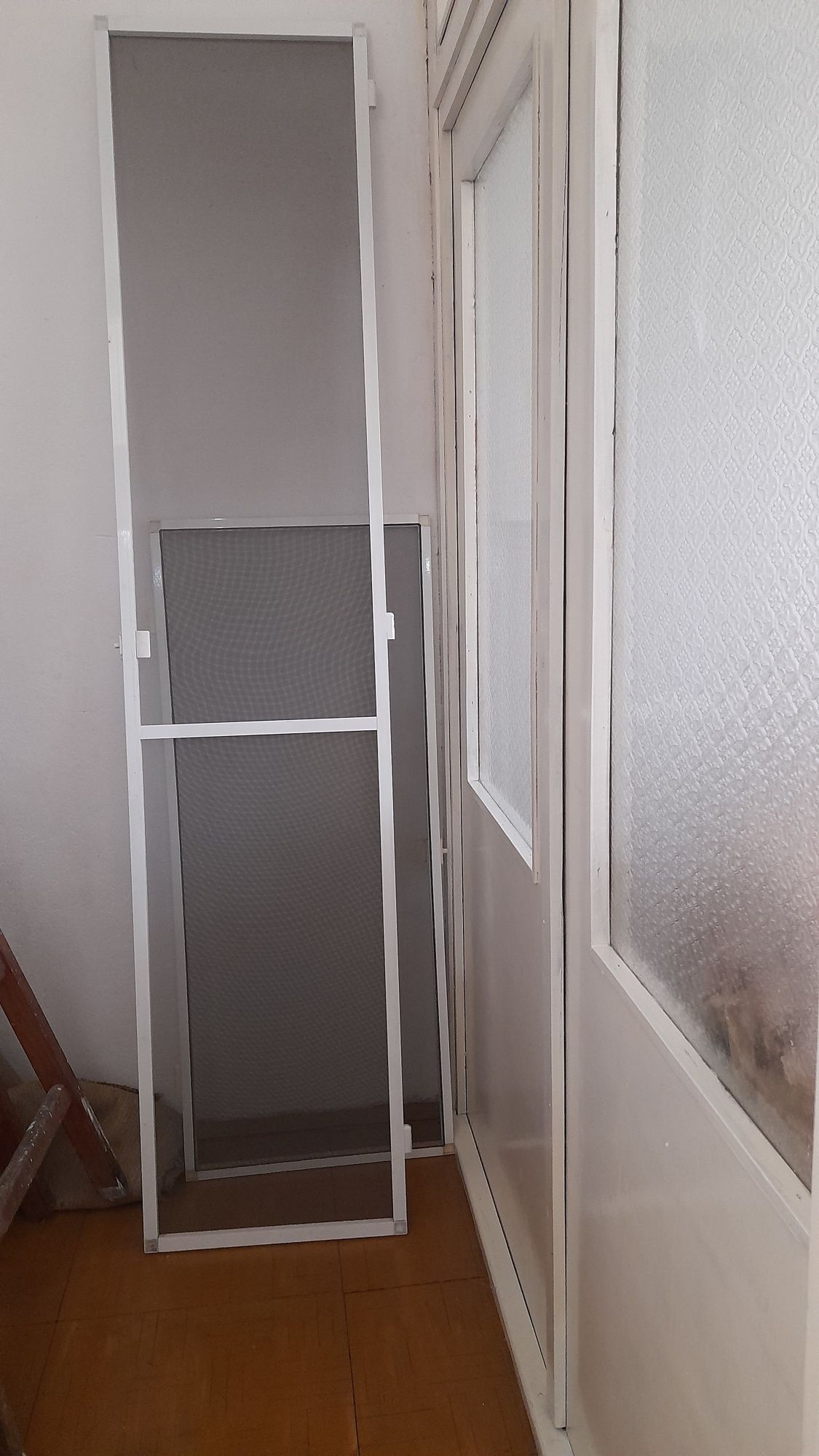 Продавам тристаен апартанент