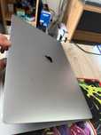 MacBook Pro 2019 core i7 32gb ram 512 ssd
