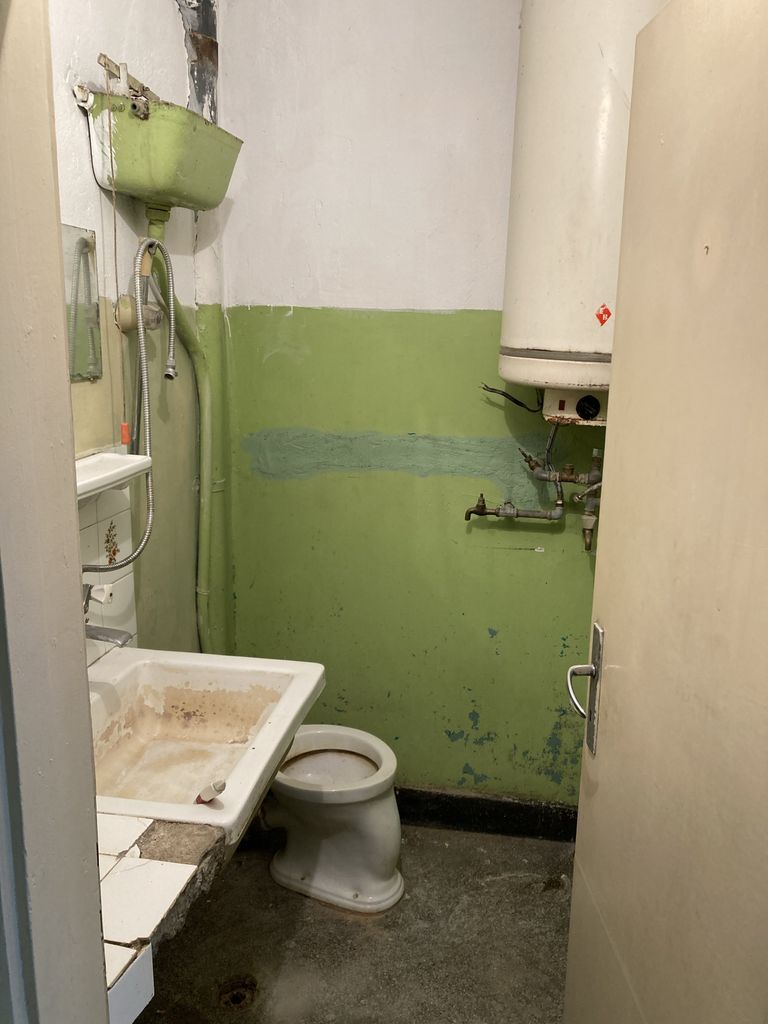 Продава се Едностаен апартамент в Габрово, Дядо Дянко - 25 кв.м за 674 €/кв.м - Снимка #8