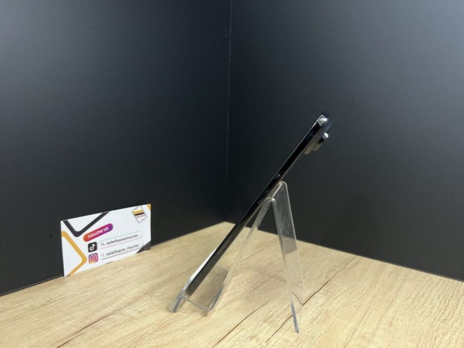 Iphone Air 256Gb Space Black Second-Hand Ca nou 3 ani garanție, Telefo