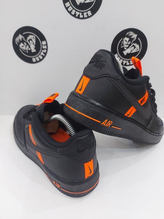 NIKE AIR FORCE 1.Номер 38.5