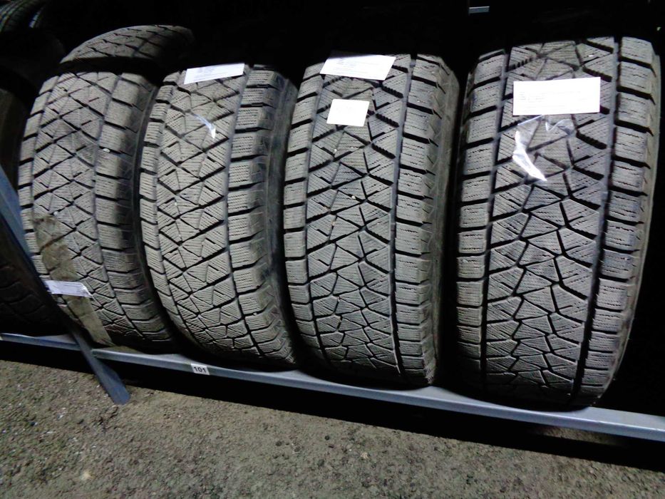 265/65/R17 Bridgestone blizzak DMV2 112R фрикционная BU-TBS35296