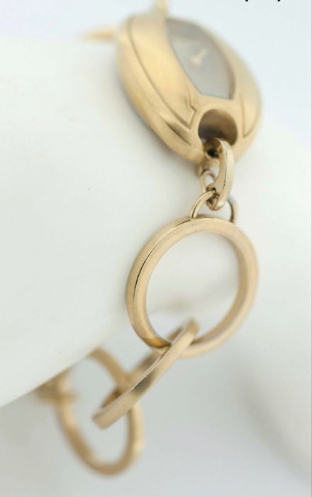 MANGO часы кварцевые женские