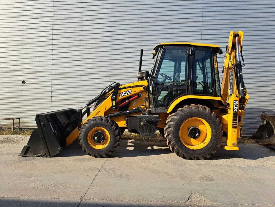 Янги Экскаватор погрузчик JCB 3СХ  /Рассрочкага