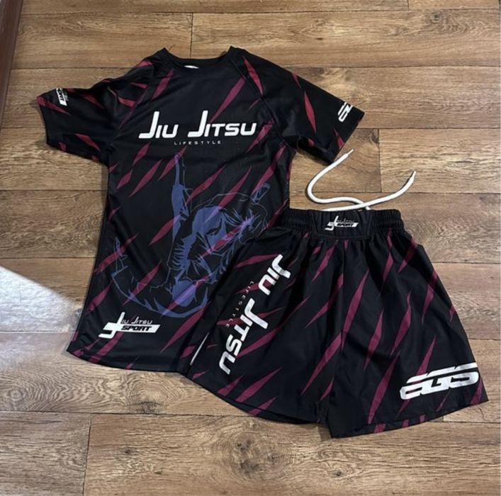 Продам рашгард новый