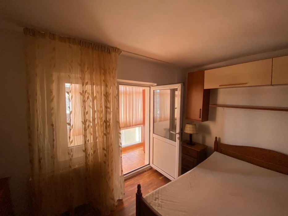 Apartament de închiriat