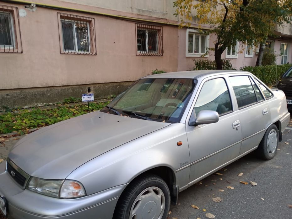 Vând Daewoo cielo