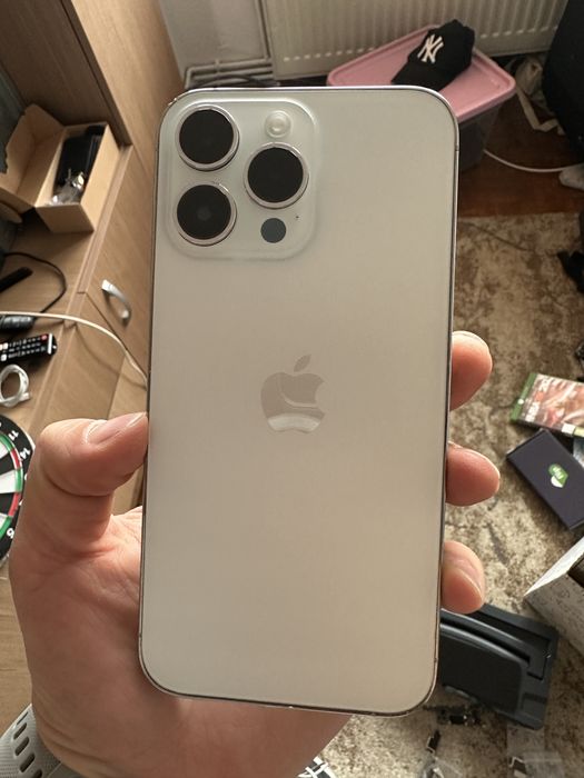 Placa de baza Phone 14 Pro Max carcasa, baterie, camera- fara ecran