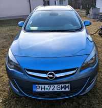 Opel Astra J 2013