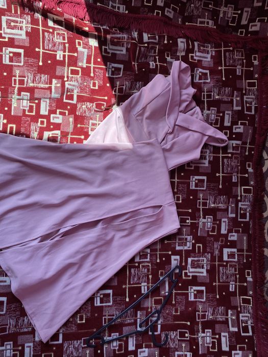 Rochie lungă tip sirenă