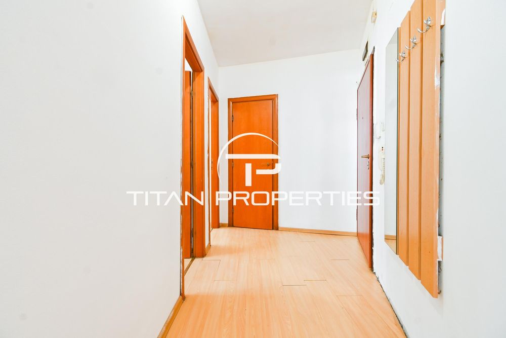 Тристаен за продажба в ж.к. Белите брези