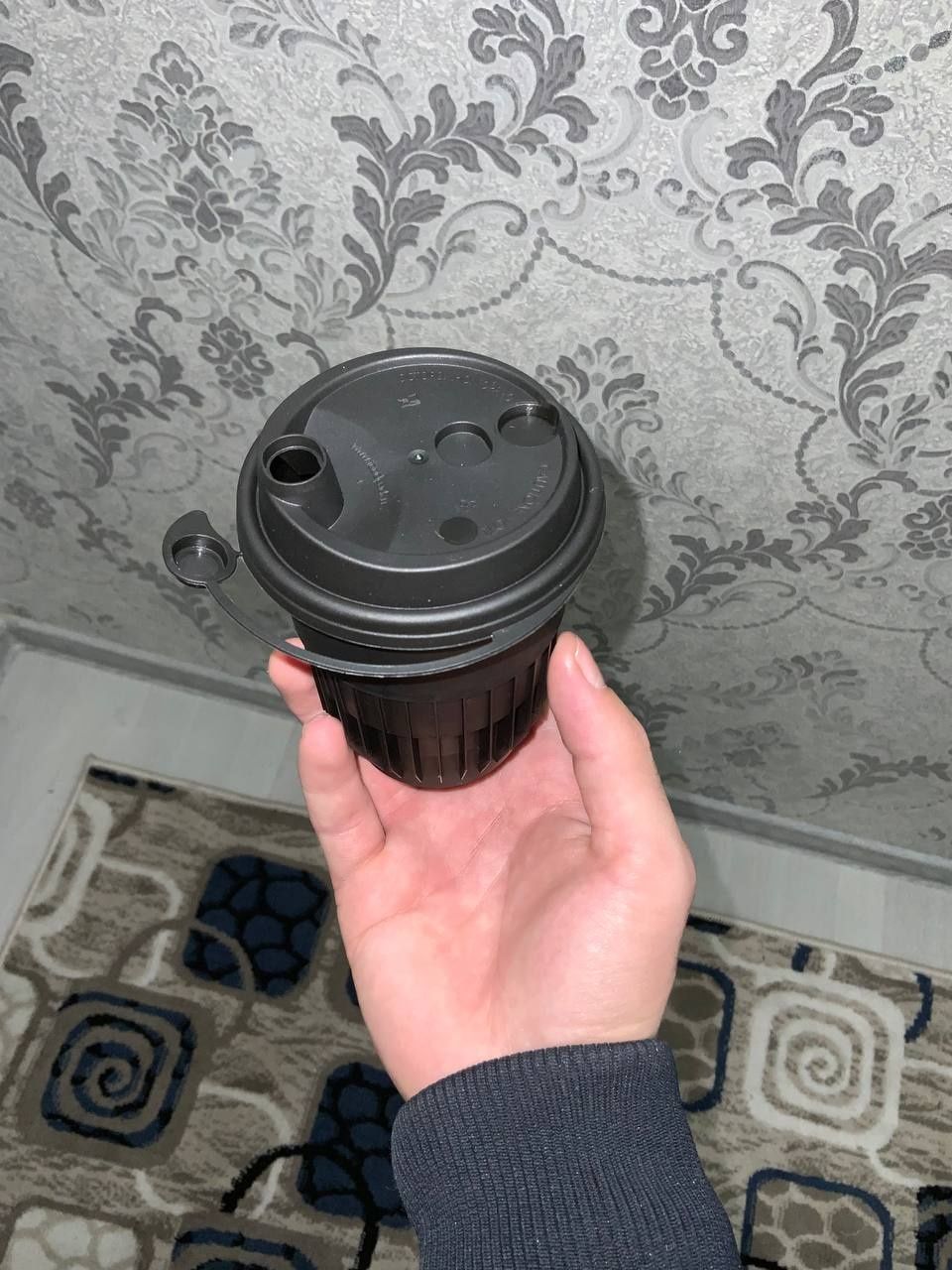Coffe uchun idish