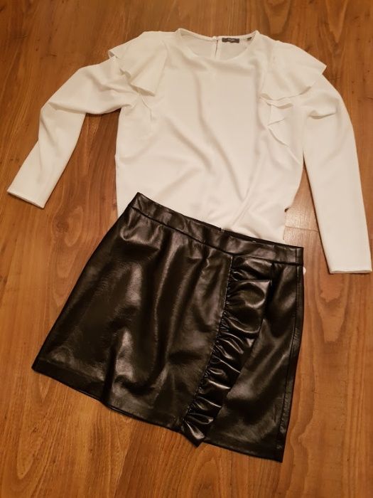 Fusta piele eco Stradivarius,mar 40,merge si 38,noua cu eticheta