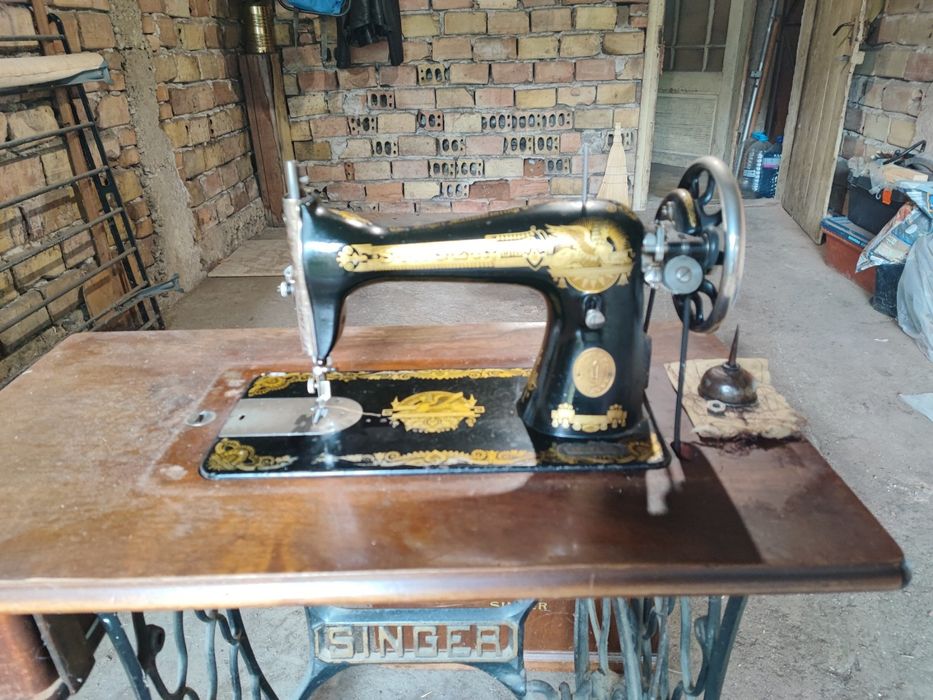 Шевна машина Singer