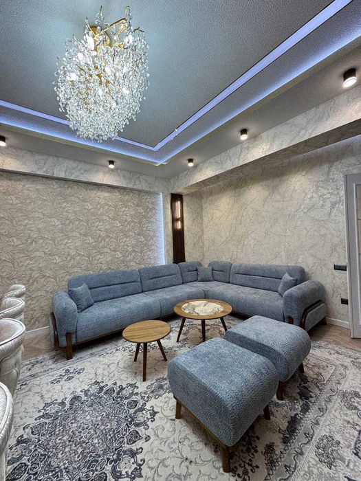 Мягкая гостиная и кухонная мебель