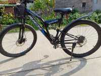 Vand bicicleta in stare buna full suspensie roti 27,5,cadru L