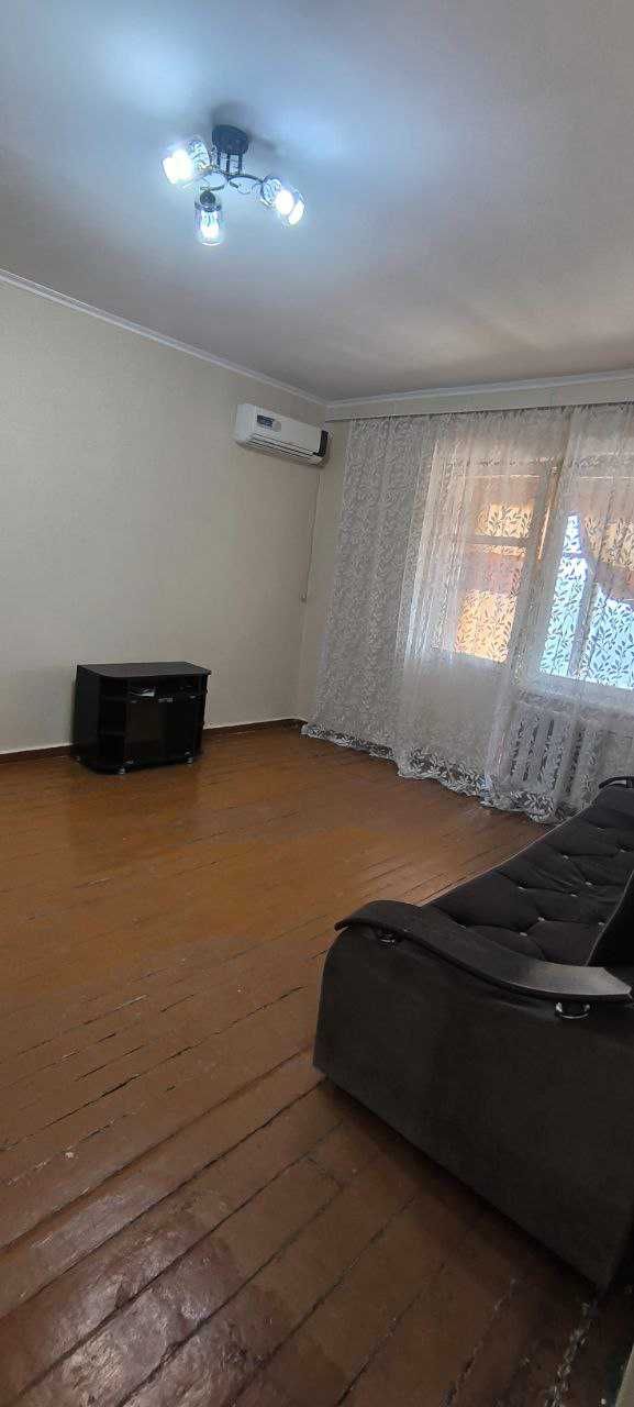срочно квартира продаётся 1/4/4 - 34 м2  Массив Куйлюк 3