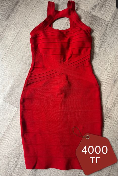 Продам бандажные платья за низкую цену