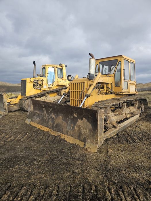 Vand buldozer caterpilar