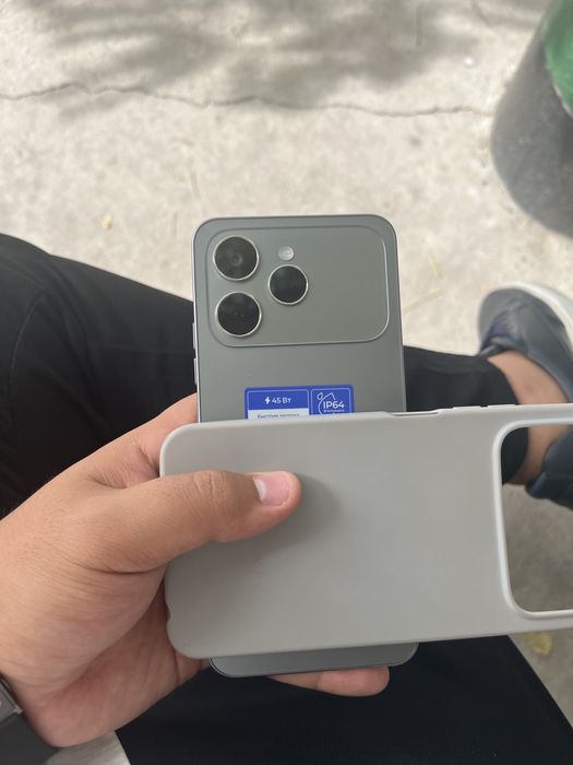 Tecno Spark 40 срочно