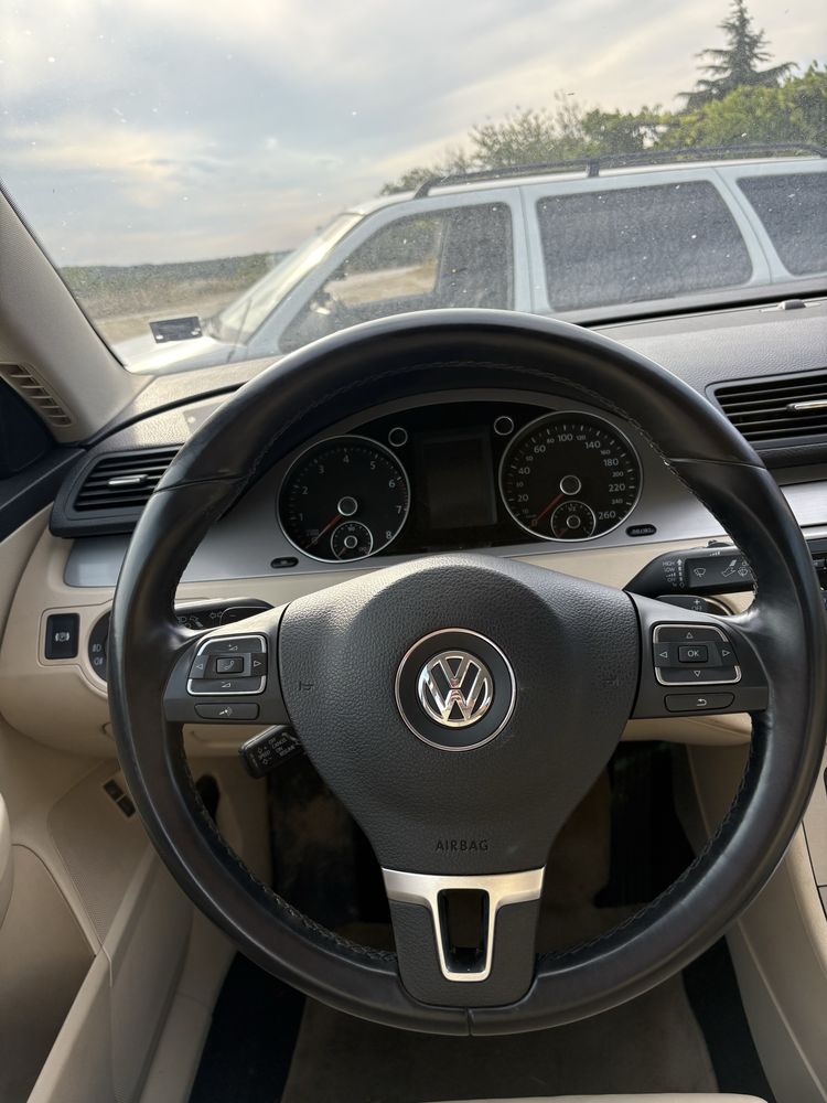 Мулти Волан 12 бутонен от Passat B6/B7