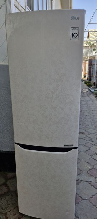 LG холодильник сатылады