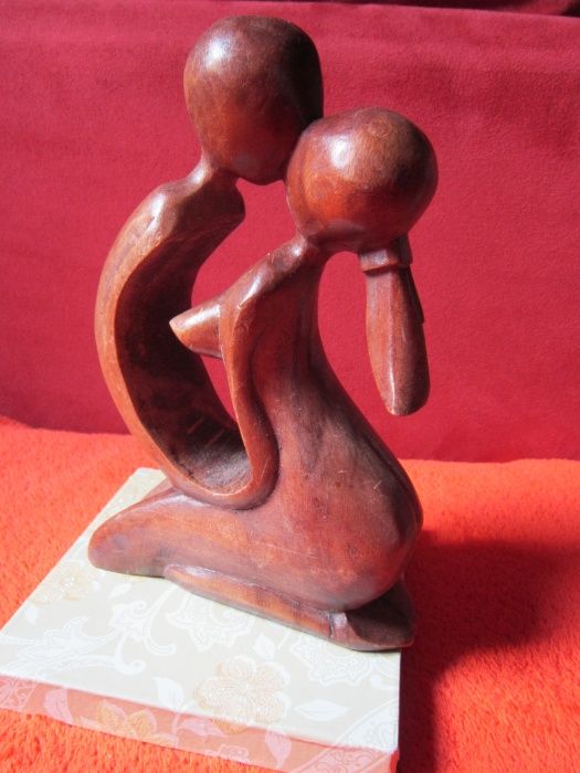 sculptura lemn,vintage, abstracta,de colectie-The Kiss-un cadou inedit