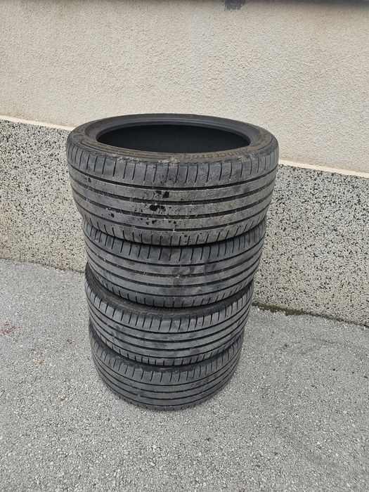 Гуми 4бр. Bridgestone 255/40 R20 101Y
