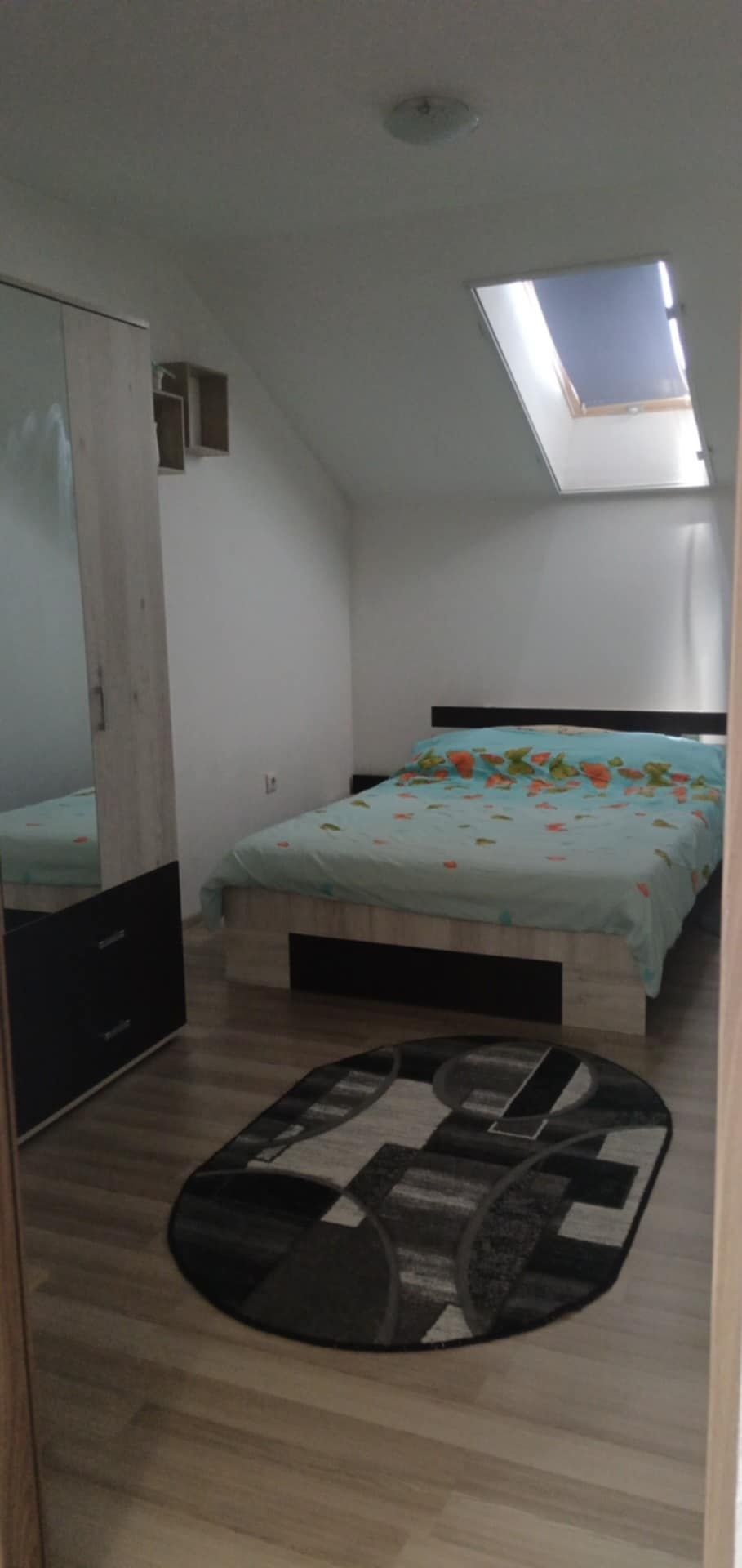 Inchiriez 2 camere