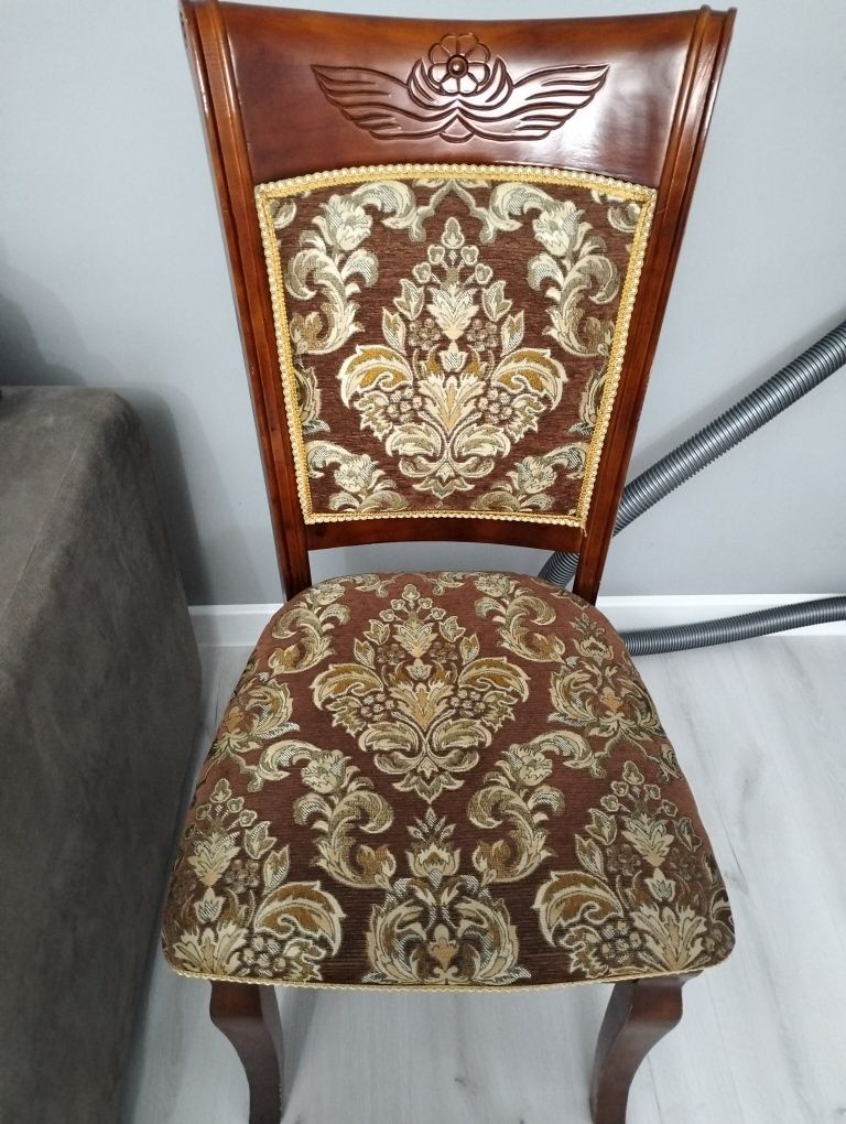 Продам  стулья 6 шт