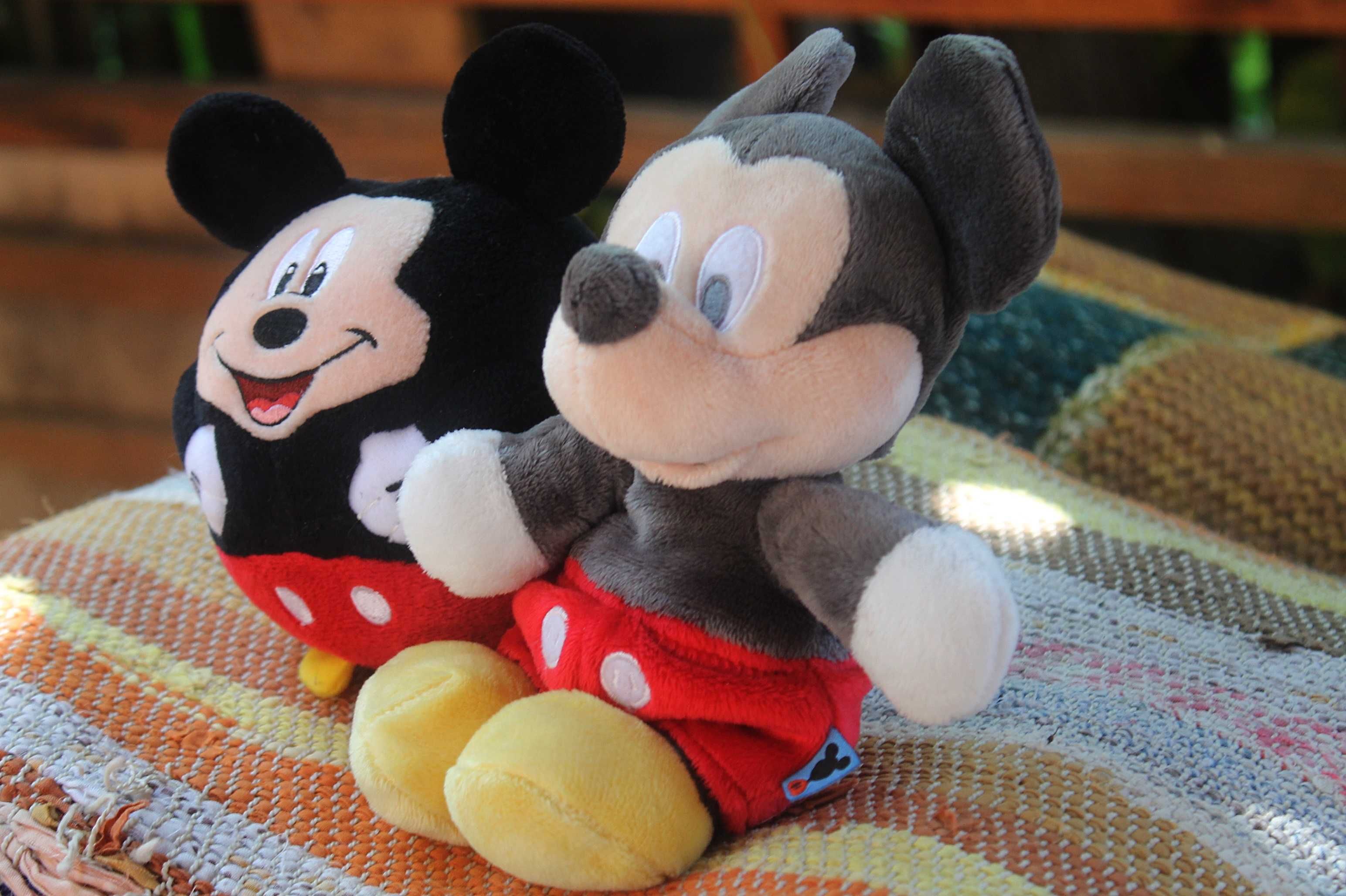 2 jucarii din plus Mickey Mouse Disney