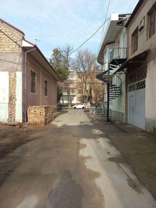 Углавой участок под Застройку Ракат 2.5-соток