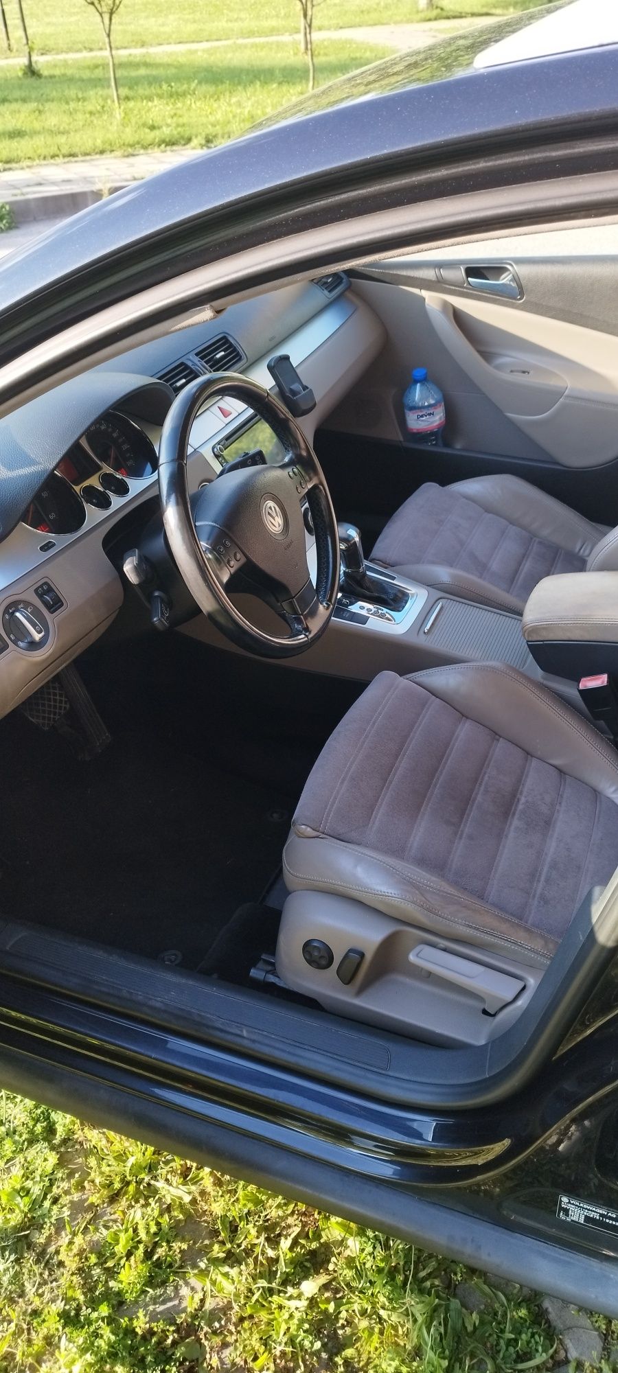 Продавам Пасат B6, 2.0TDI, 140к.с.