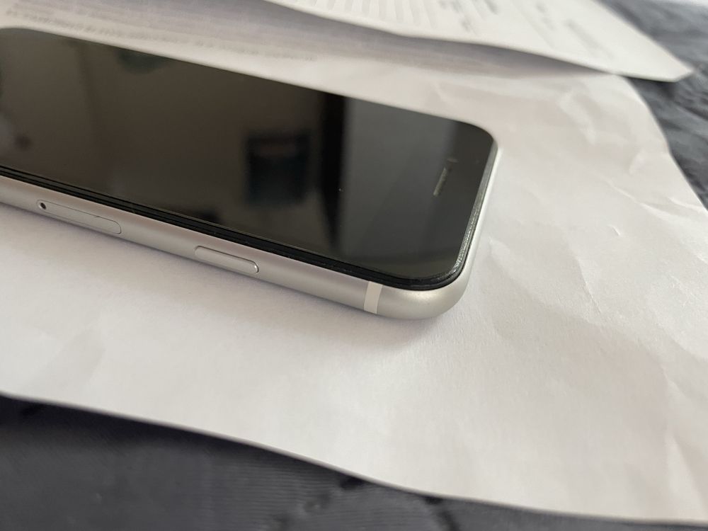 Iphone SE 2020 new*