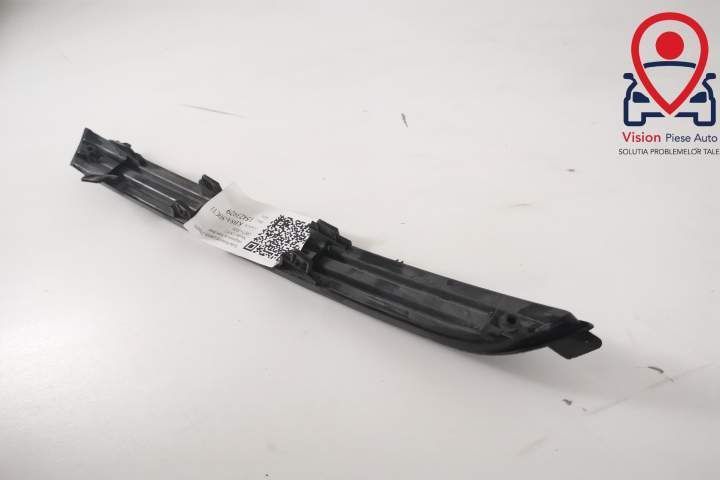 Grila Proiector Laterala Dreapta Originala In Stare Buna Mazda  CX-5