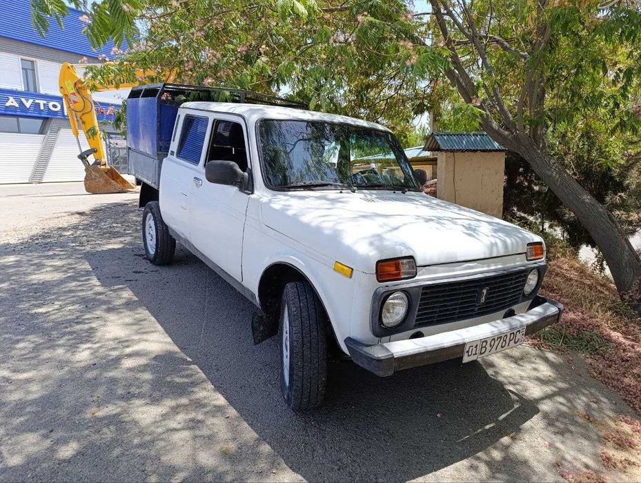 LADA VIS 4х4 завод пикап 2014 йил 5 уринли Метан газ