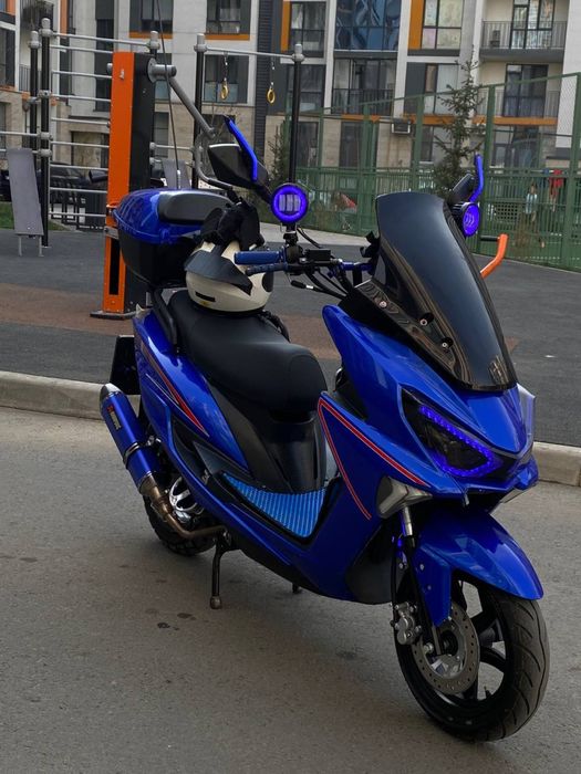 Мопед макси сатылады