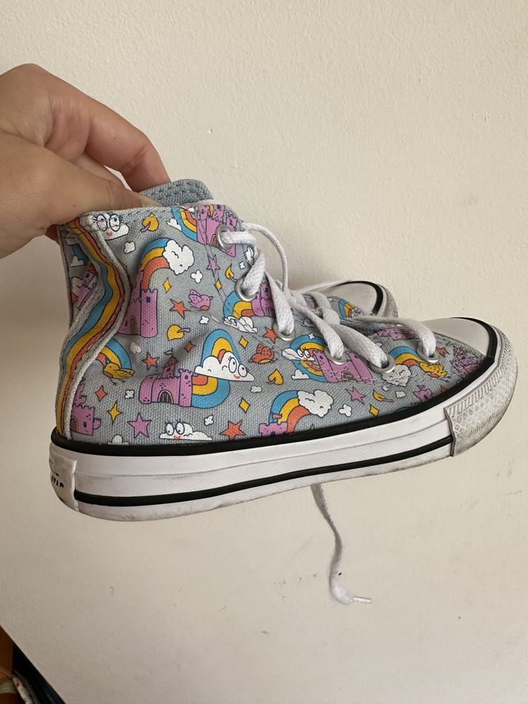 Детски кецове Converse за момиче