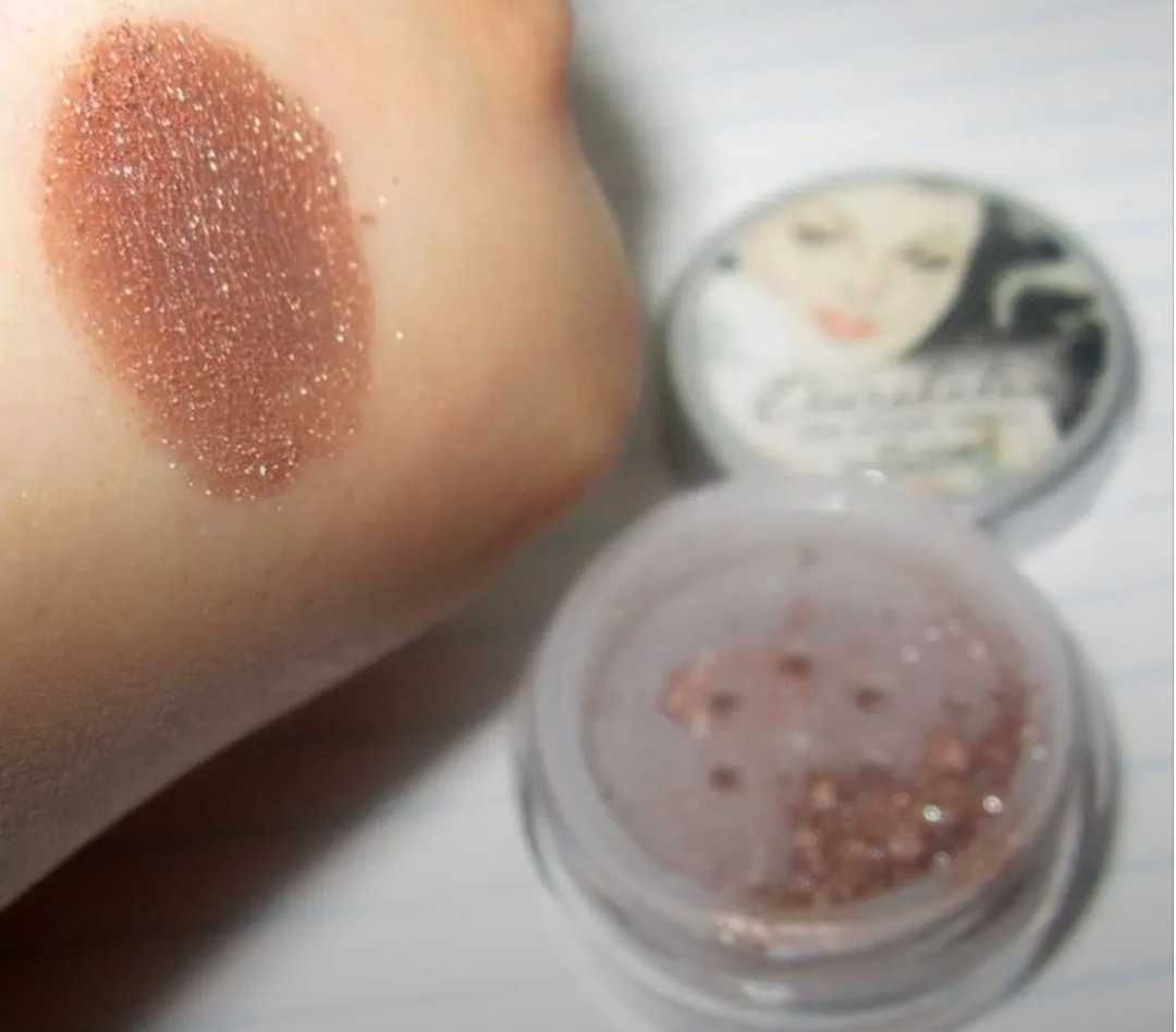 Единични сенки theBalm