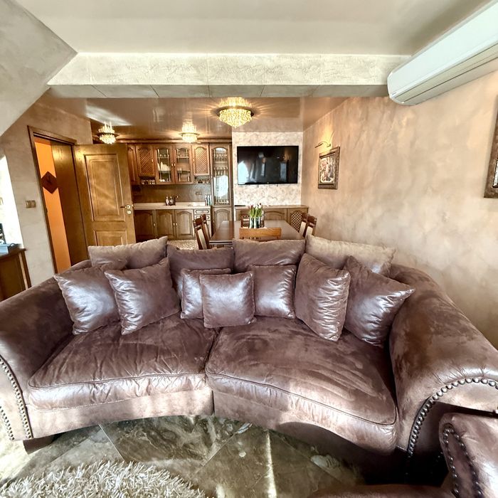 Луксозна къща под наем близо до Велико Търново