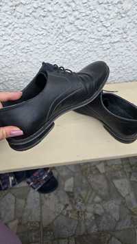 Мъжки обувки, естествена кожа