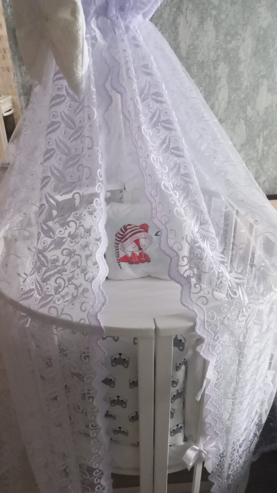 Продам детскую кровать+балдахин+бортики