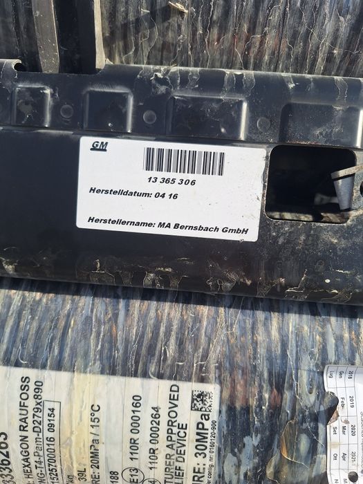 CNG - 4бр. метанови бутилки от Opel Zafira C