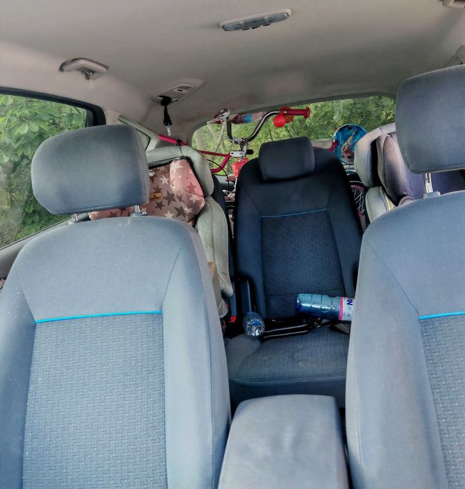 Ford Семеен автомобил