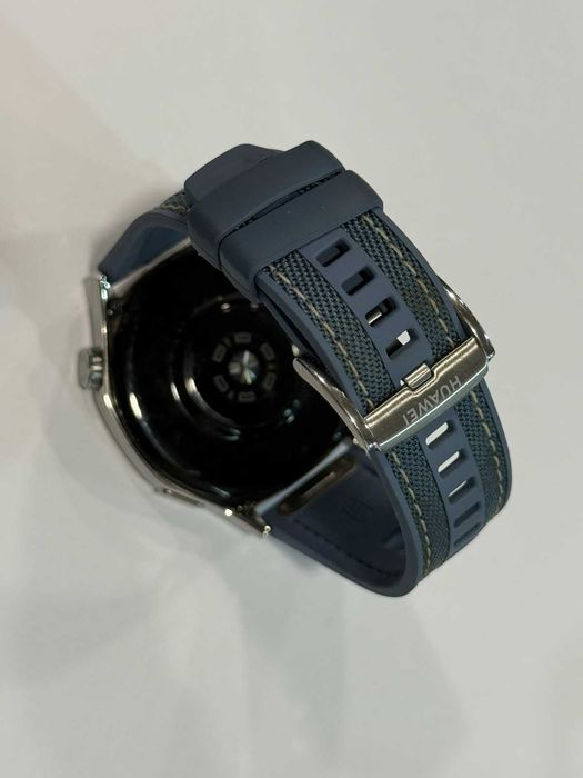 Huawei Watch GT 5 (46mm) -  Blue Woven Strap