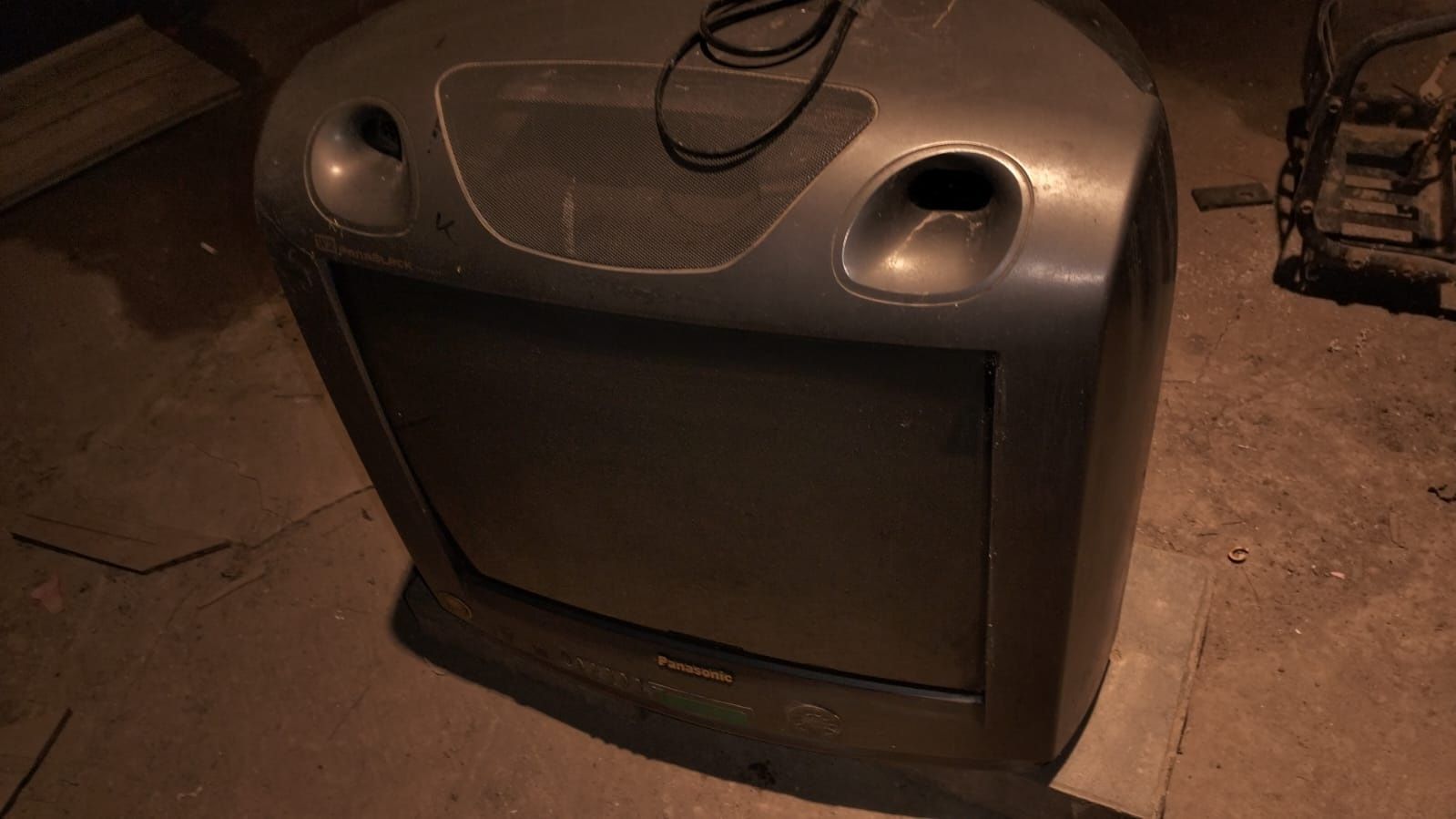 Продается старые телевизоры в рабочем состоянии