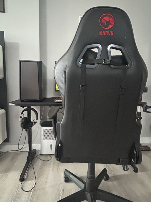 Gaming PC + цялата периферия !