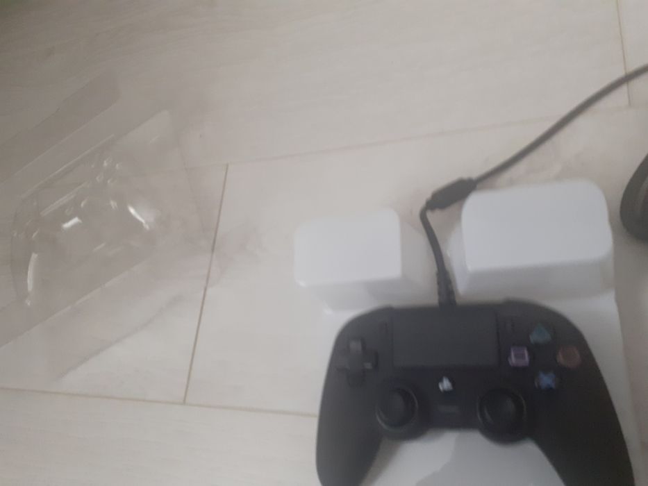 Vând pentru  ps4