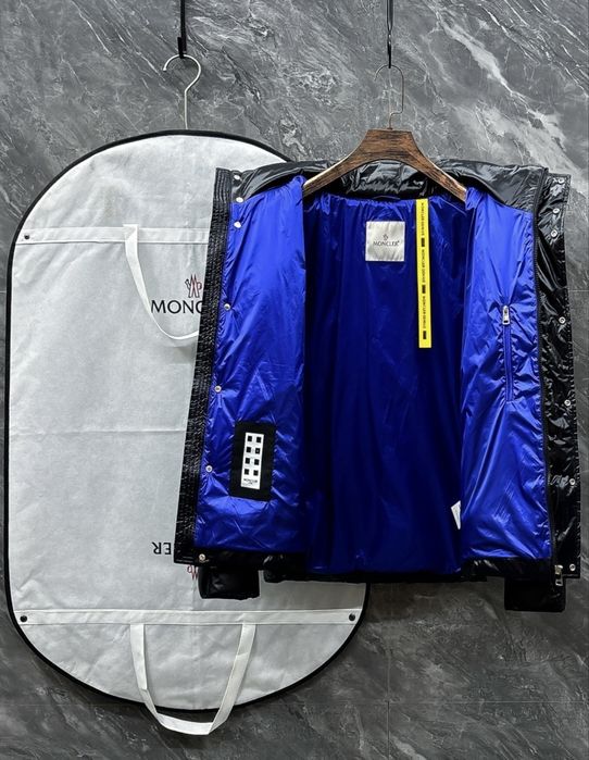 Geaca Moncler x Palm angels colectie noua