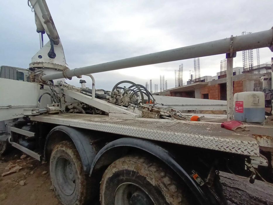 Pompa de beton elefant Sermac 36z4